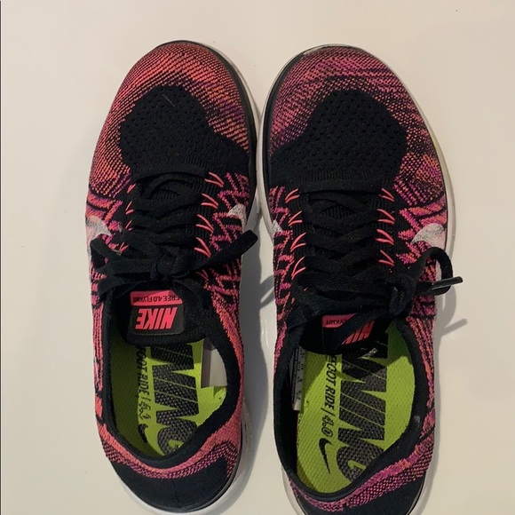 Shoes - Picture 4 of 5